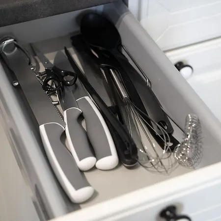 Apartman Bokserska - Chopin Airport Nerby - By Rentujemy